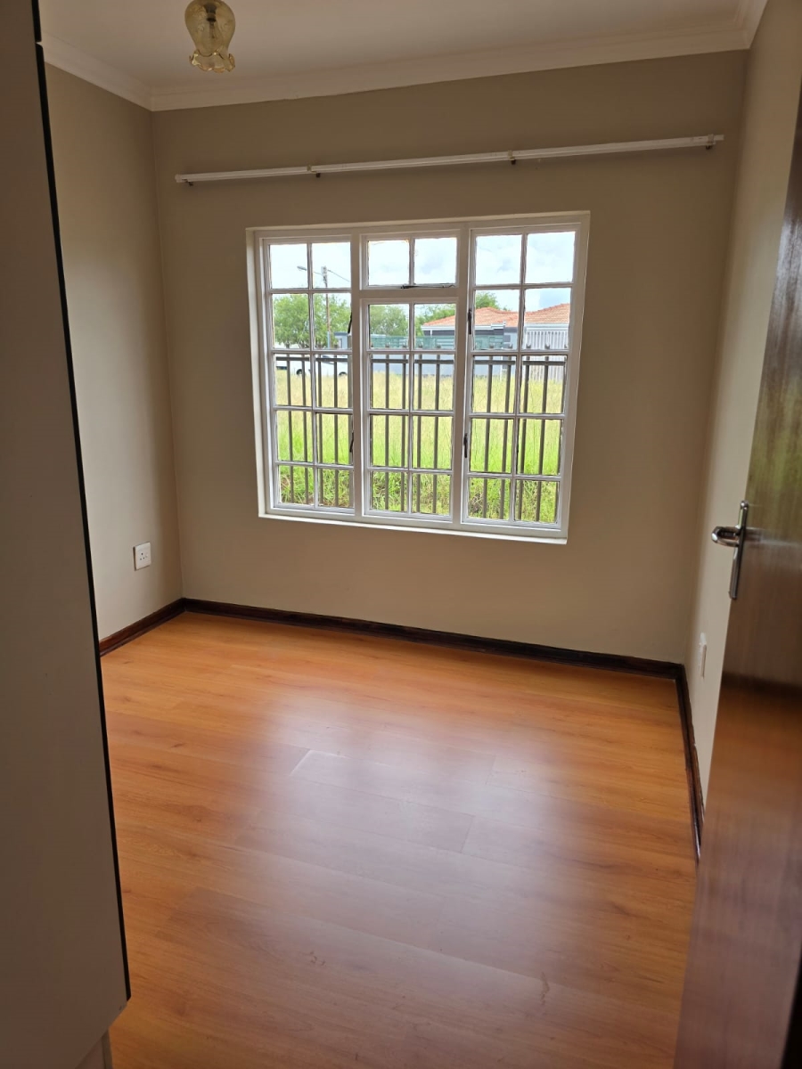 4 Bedroom Property for Sale in Mandela View Free State
